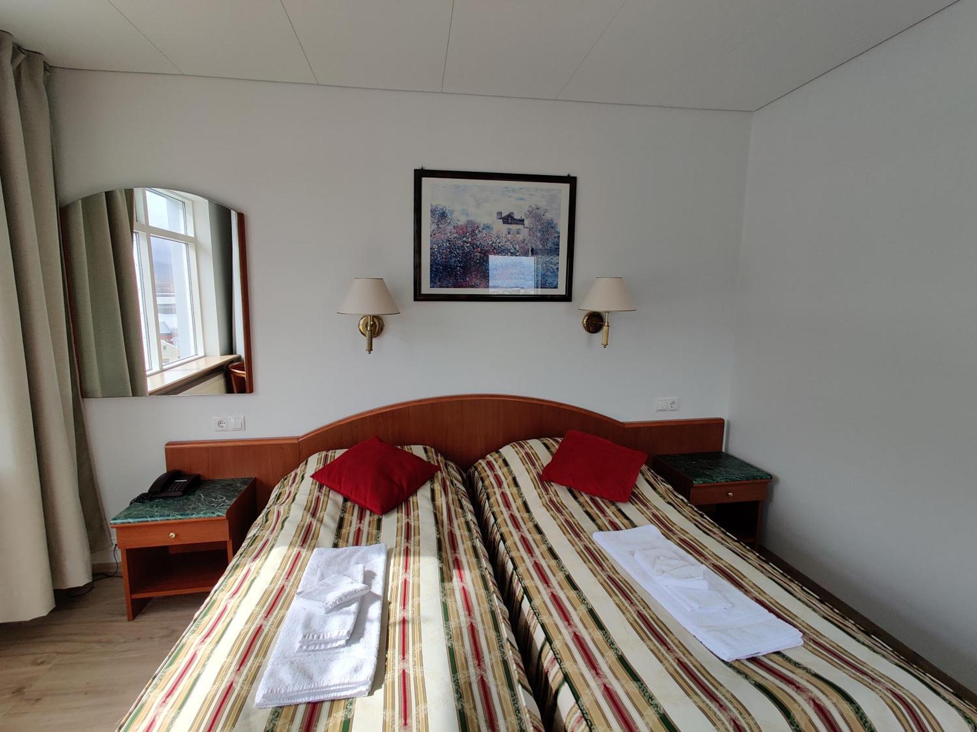 Hotel ボルガルネース エクステリア 写真